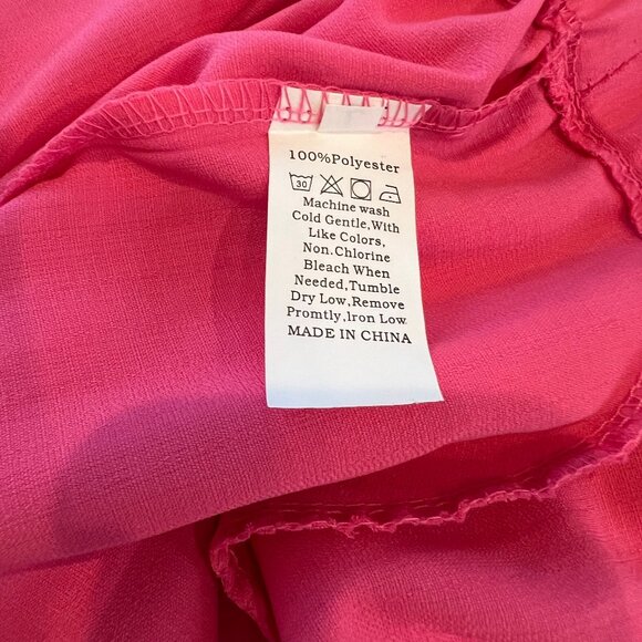 Women’s Pink and Red Two Piece Set Button Top with Scallop Trim size Large - Picture 10 of 10